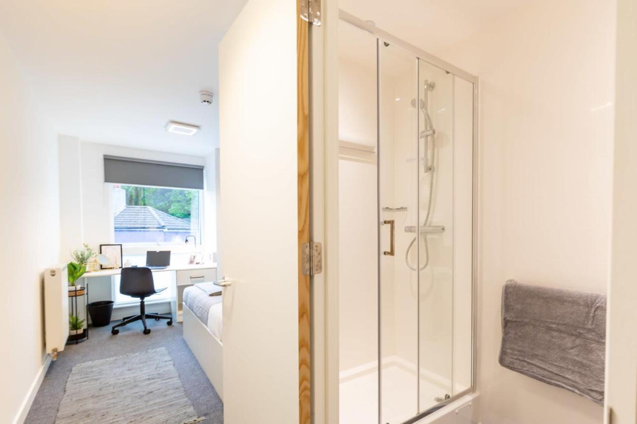 Ensuite Bedrooms With Shared Kitchen At Hollingbury House In برايتون المظهر الخارجي الصورة